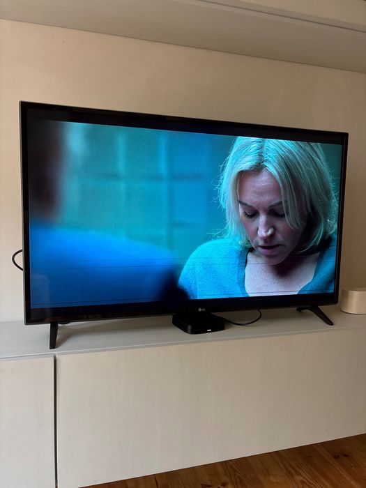 TV LG 40’’ - 110cm