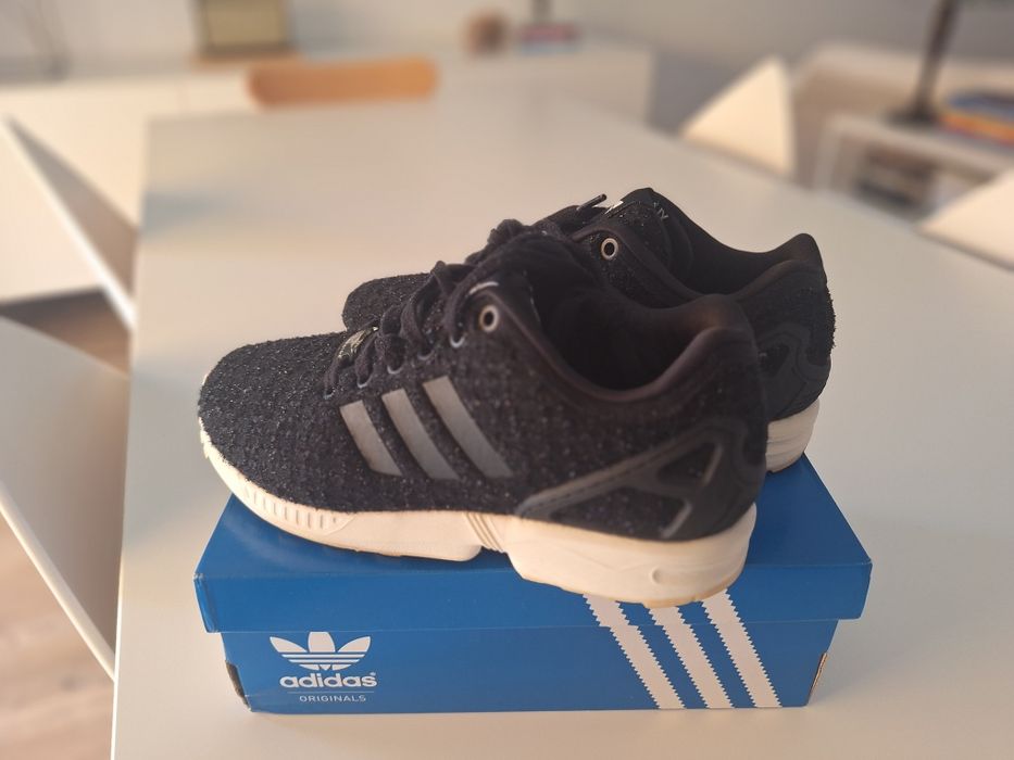 Tenis adidas torsion