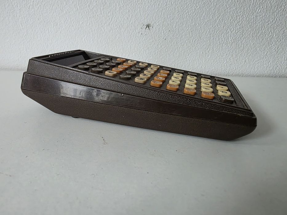 Kalkulator Commodore model P50 1978 rok retro design Piaseczno • OLX.pl