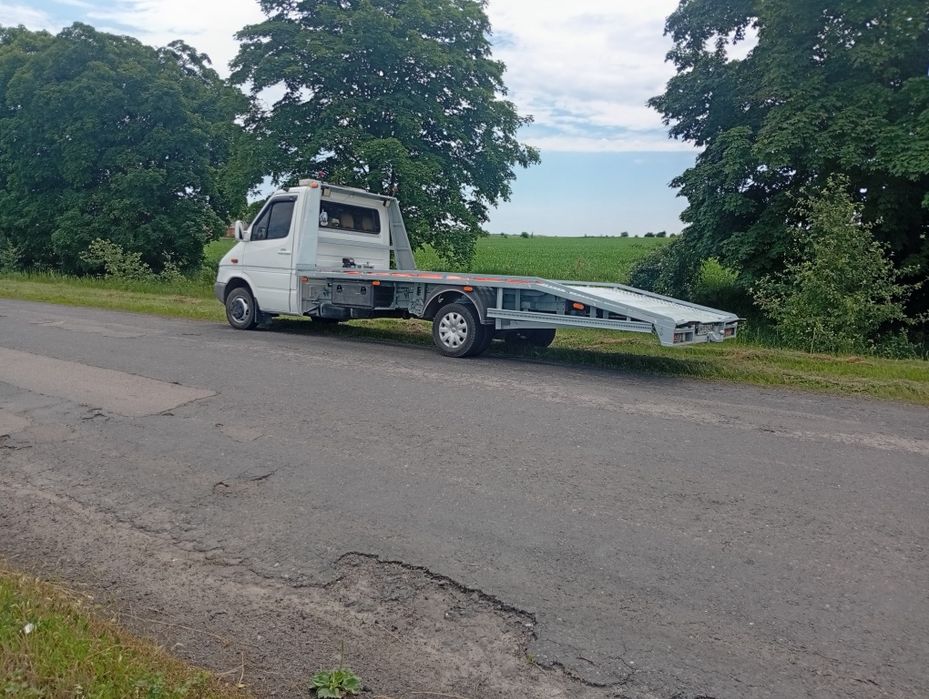 Продам, спрінтер евакуатор.
