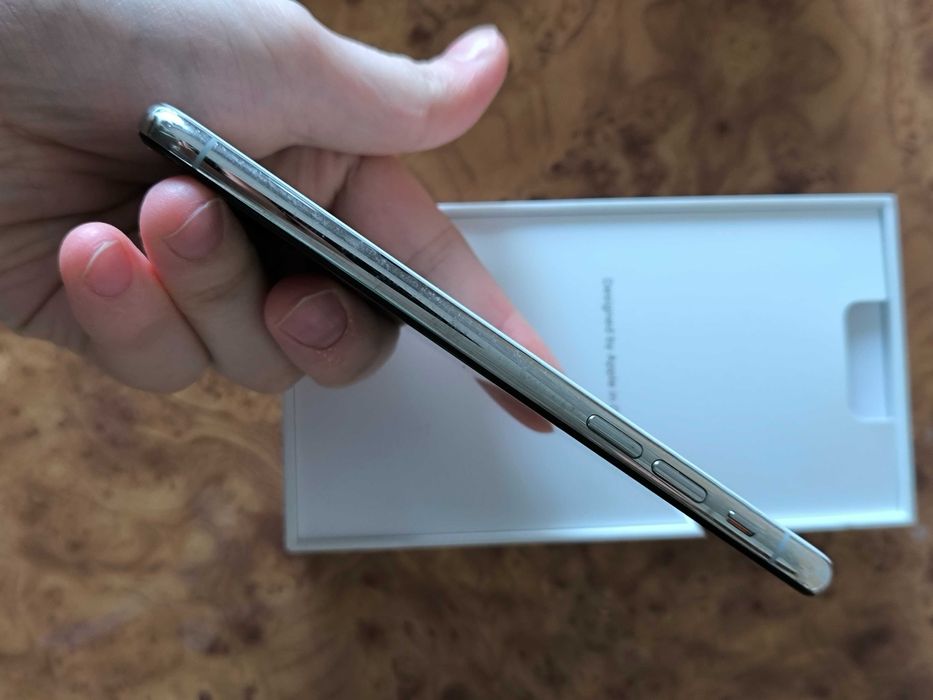 iPhone X 10 256 ГБ Silver Neverlock