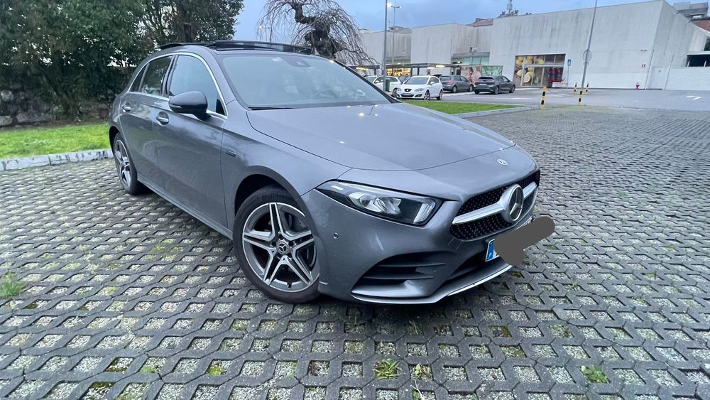 Mercedes-Benz A 250 e AMG Line