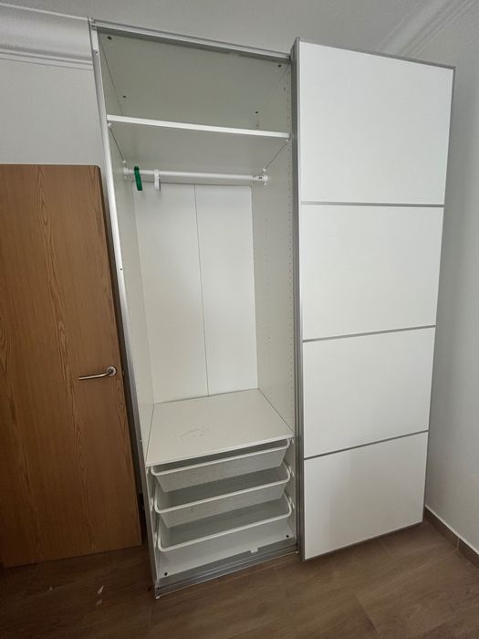 Guarda-roupa ikea