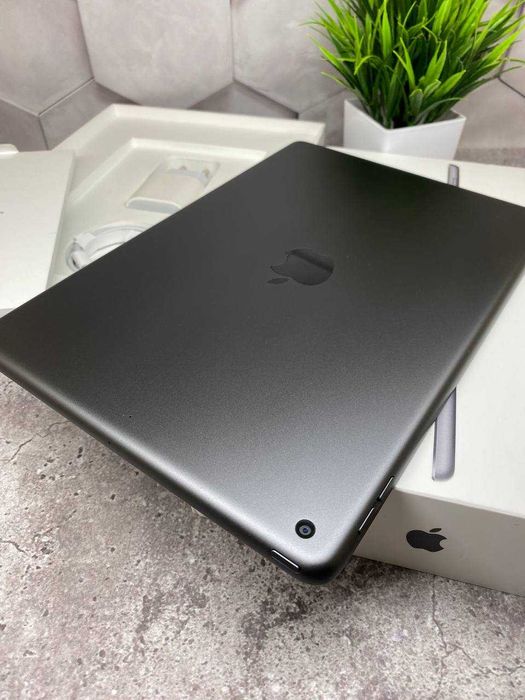 Планшет iPad 9 64GB Wi-Fi Space Gray (повний комплект)