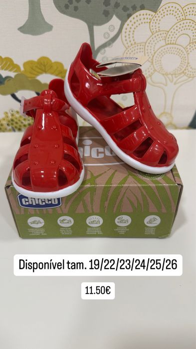 Sandalias vermelhas da chicco