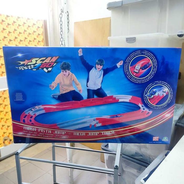 Scan2go mega pista jump track Novo carros não incluídos da New Boy
