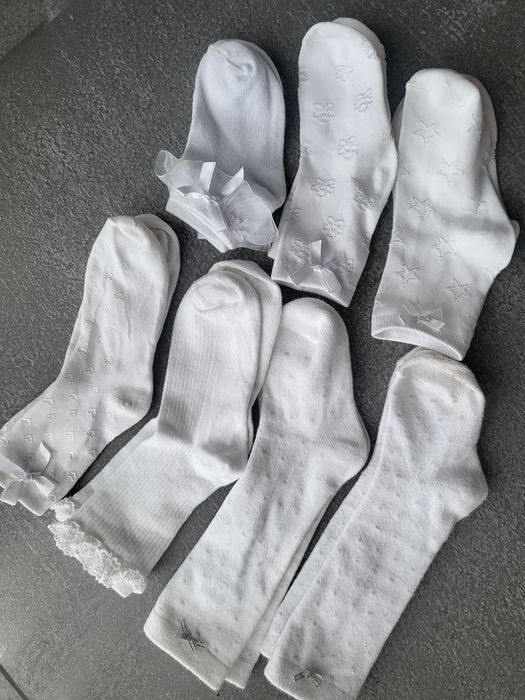 20-22 podkolanówki 7 par białe skarpetki kokardki eleganckie nowe