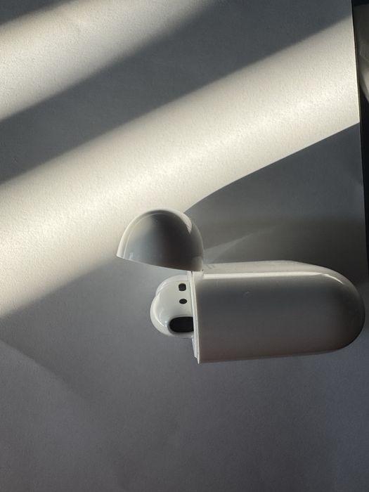 Airpods 2 (оригінал)