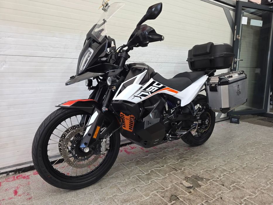 KTM