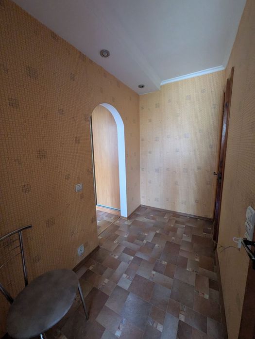 Продаж  двохкімнатної квартири по вул. Володимира Великого,55.