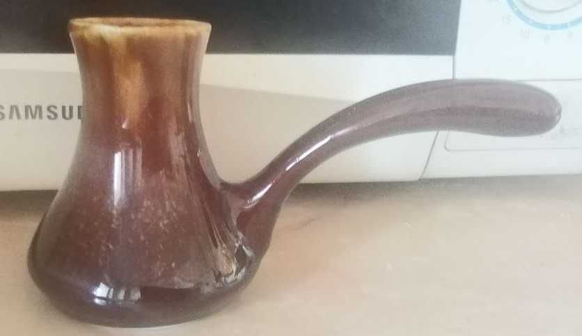 Продам советскую фарфоровую ретро-джезву для кофе, торг!