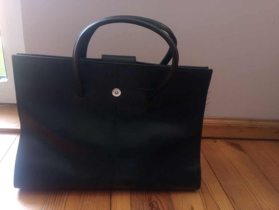 Czarna włoska aktówka, format A4, bardzo dobry stan