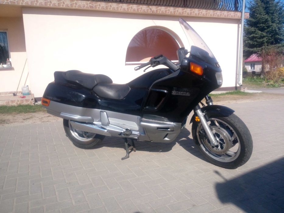 Honda PC 800 z ostatniego roku produkcji