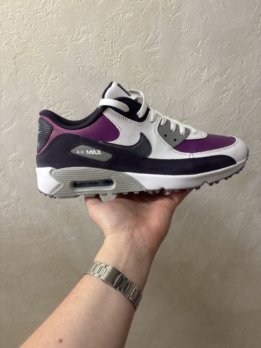 Nike air max.
