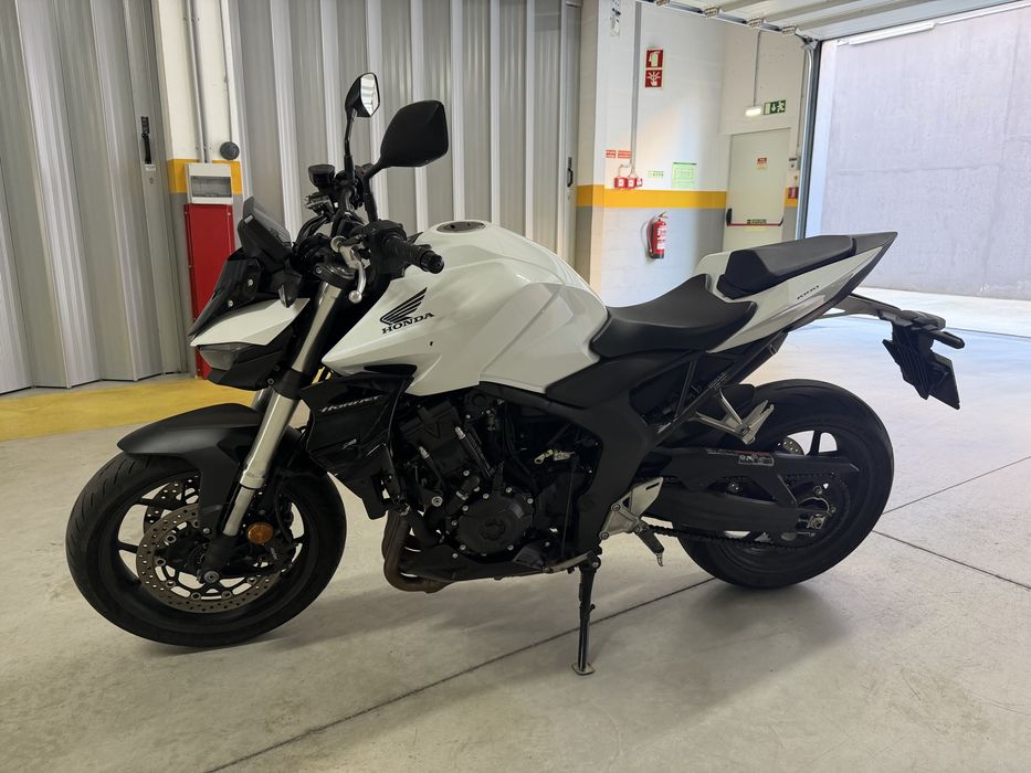 Honda Hornet 1000