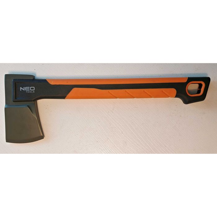 Siekiera 650g obuch 400g NEO Tools