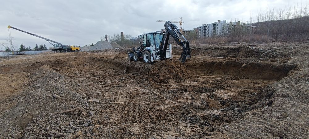 Послуги спецтехніки Екскаватора Навантажувача