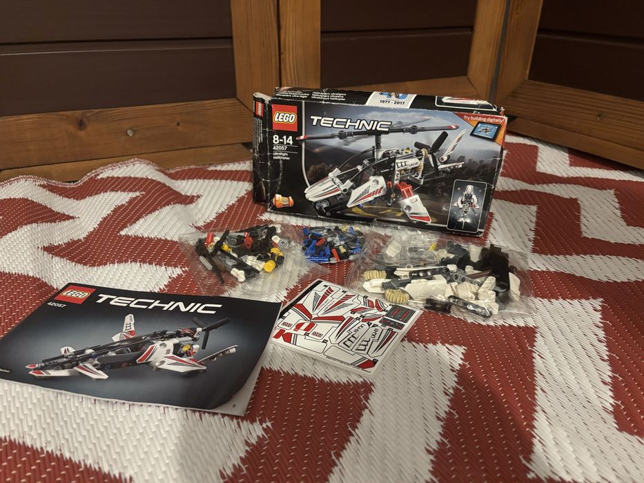 LEGO Technic 42057 Ultralekki Helikopter instrukcja pudełko