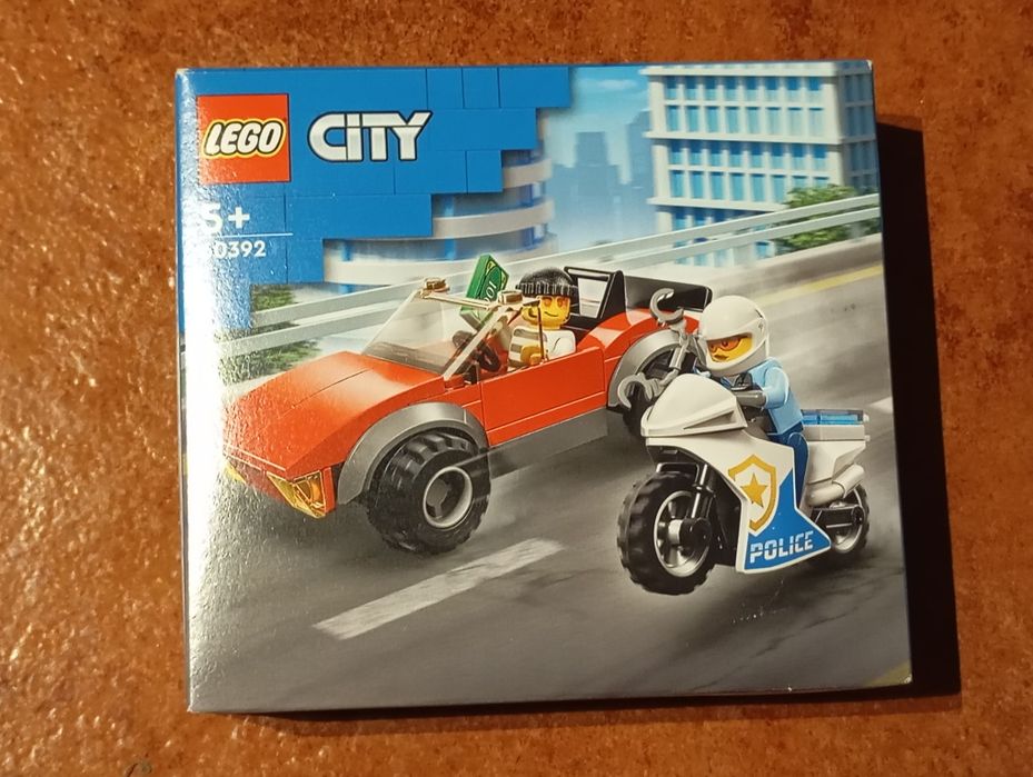 Lego 60392 (5+) Policia e Ladrão