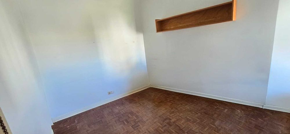 Arrendo T4 nos Olivais muito soalheiro, Vista Desafogada e Localização Priveligiada