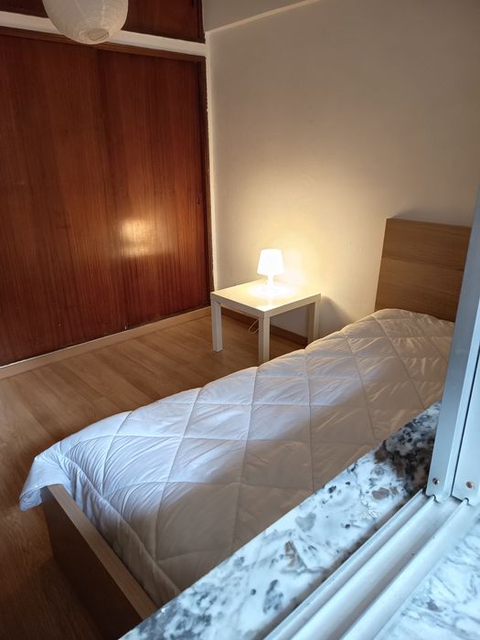 Quarto para aluguer