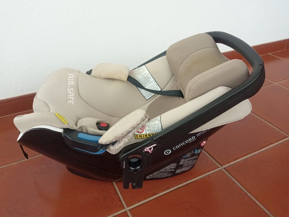 Carrinho de bebé (Ovo, cadeira, alcofa e isofix) Trio Concord Neo