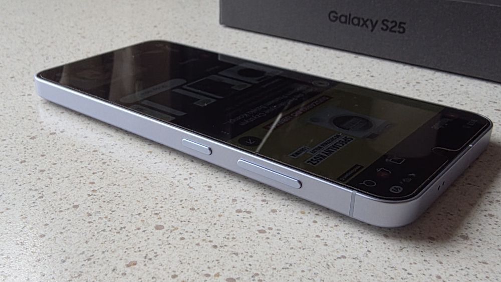 Samsung Galaxy S25 SM-S931B/DS 12GB 256GB Icyblue Uzywany Etui Folia