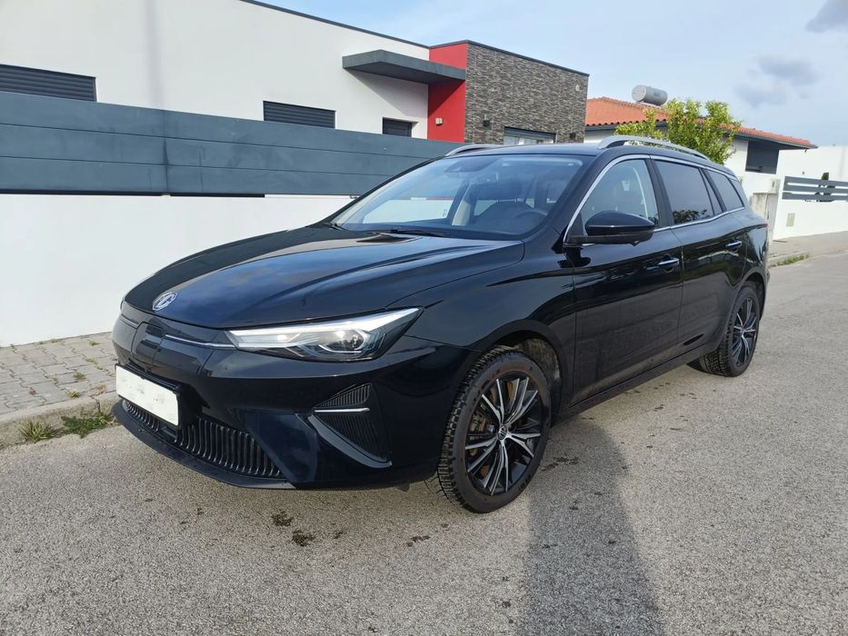 MG MG5 5 Standard Luxury