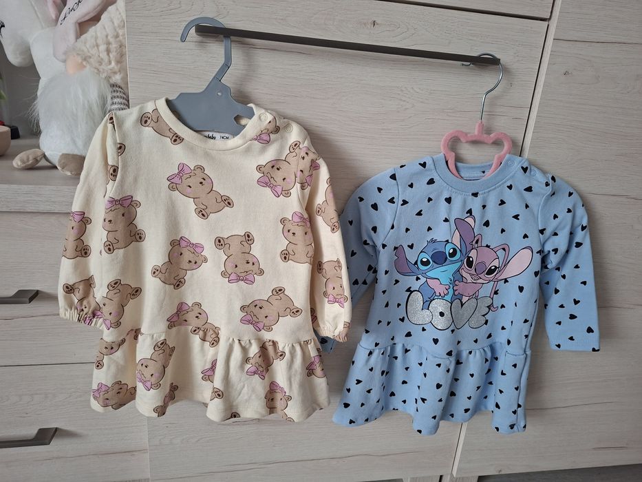 Sukienki dla dziewczynki 74