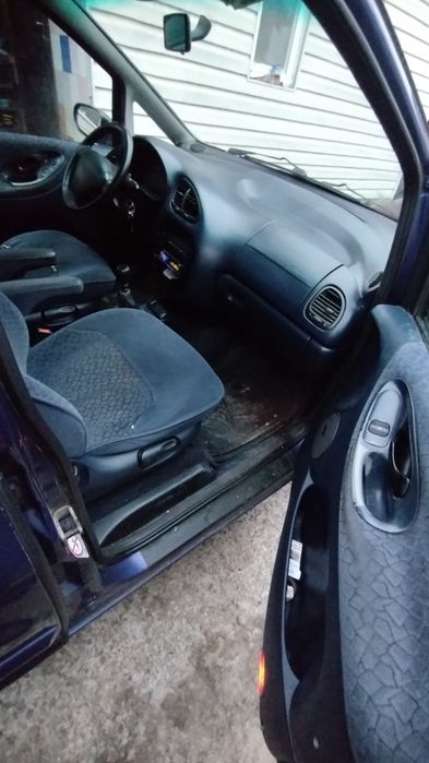 Продам мінівен газ-бензин