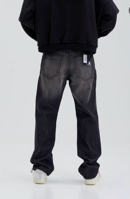 Straight washed black jeans Прямі вільні