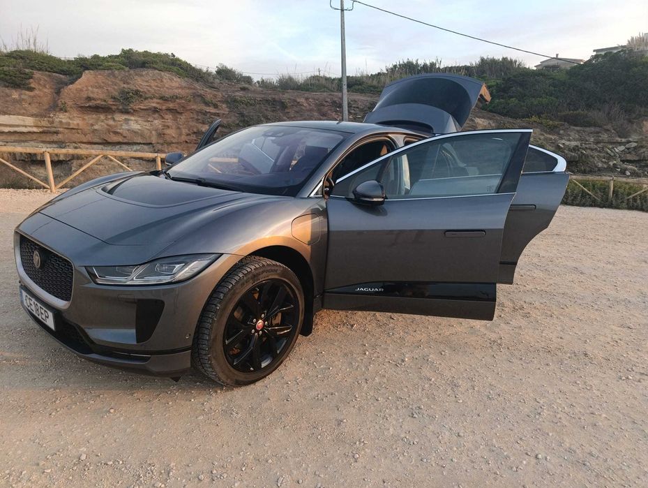 Jaguar I-Pace EV400 SE