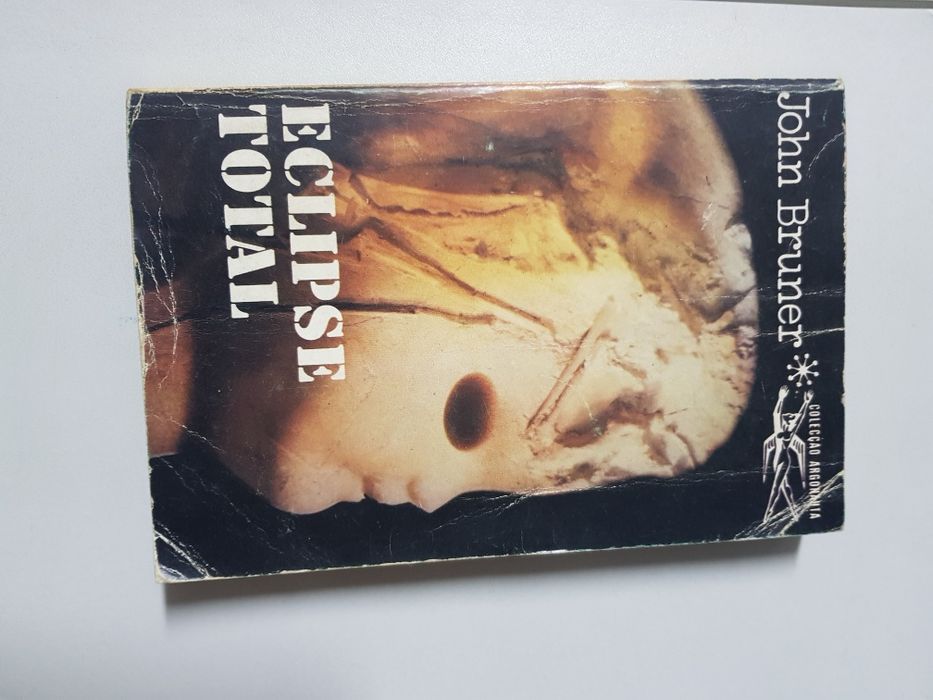 Diversos livros da Coleção Argonauta