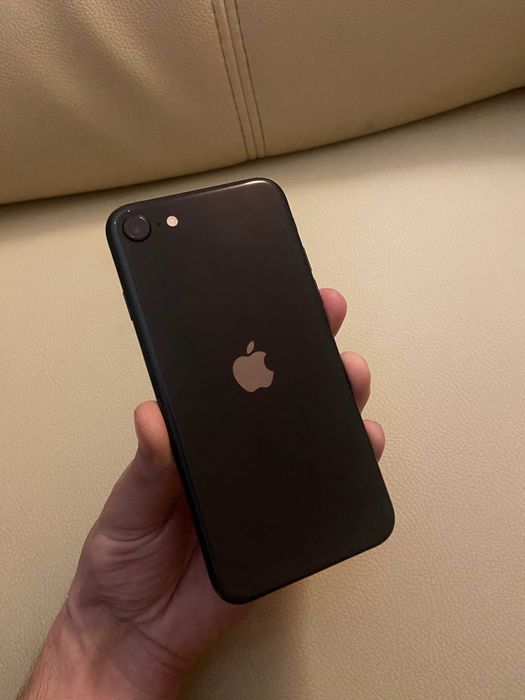 Iphone SE 2020 64gb neverlock ідеальний стан в оригіналі