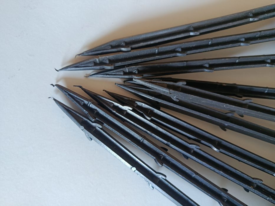 Szpilki kotwy do agrowłókniny agrotkaniny 10 sztuk 20 cm