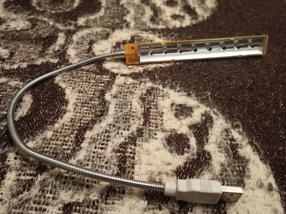 Lampa LED USB (8 diod) elastyczna