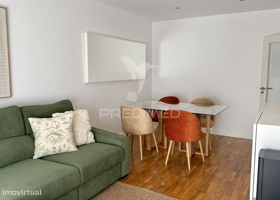 Apartamento T2 em São Domingos de Benfica