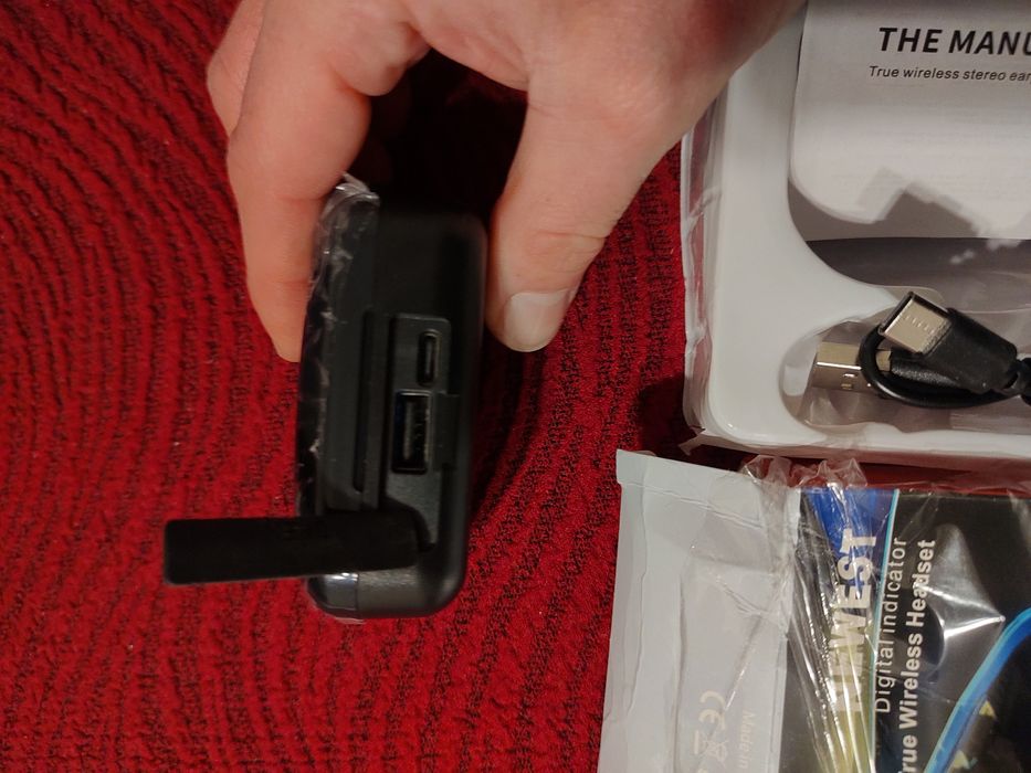 Бездротові Bluetooth навушники TWS M10 v5.3+EDR з боксом-павербанком;