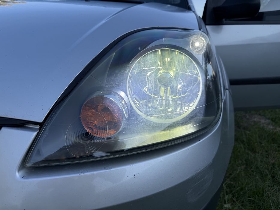 Продам Ford Fiesta