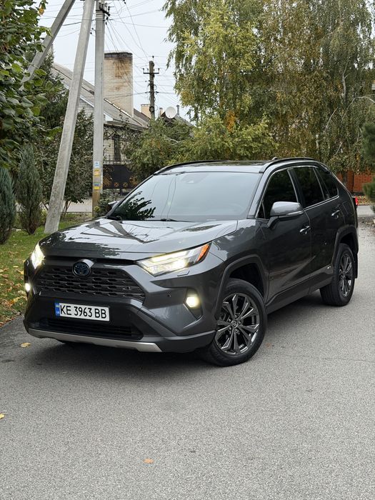 Toyota RAV4 2023Год