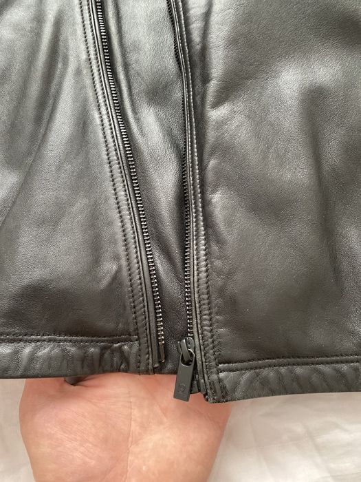 Чоловіча шкіряна куртка Massimo Dutti