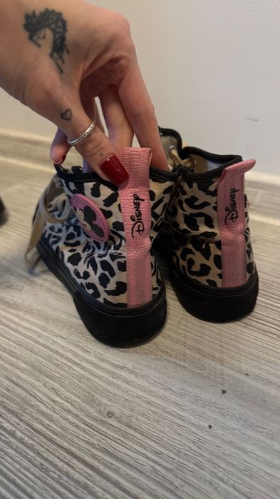 Обувь ботинки  Кеды на девочку от Zara