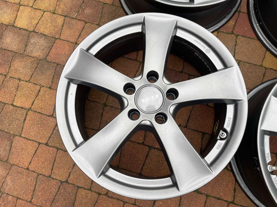 3755. Koła zimowe SsangYong Korando 5x112 215/65/17 Conti 8.8mm 2024r