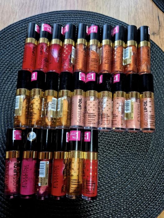 Olejek do ust Eveline Gloss Lip Oil