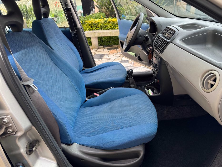 Fiat Punto 1.2 8V