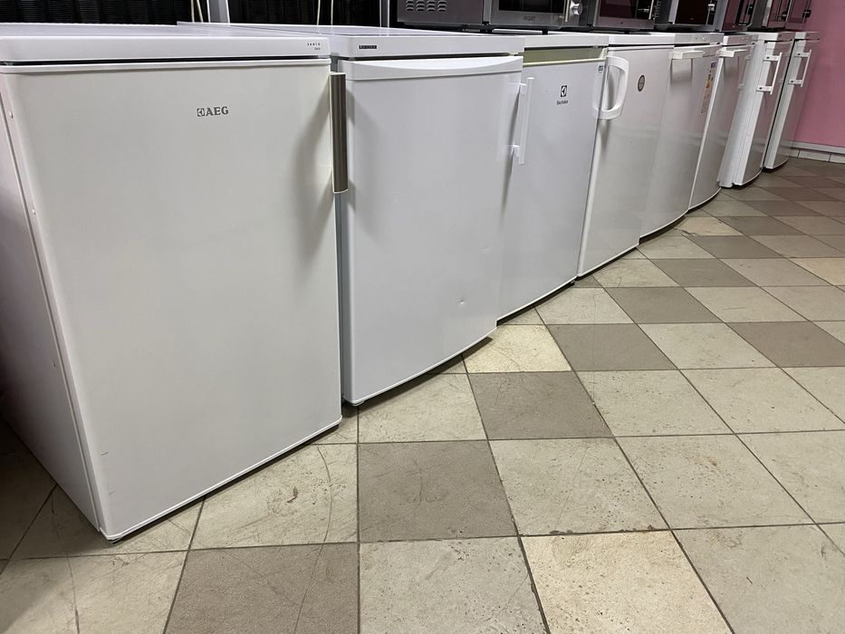 Холодильник LIEBHERR gh 1020 85 см б/в