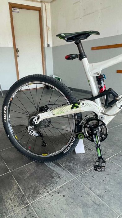 Commencal Meta AM Full Suspension