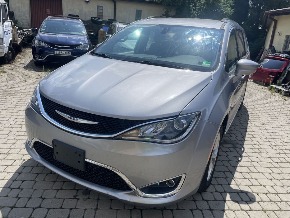 Chrysler Pacifica