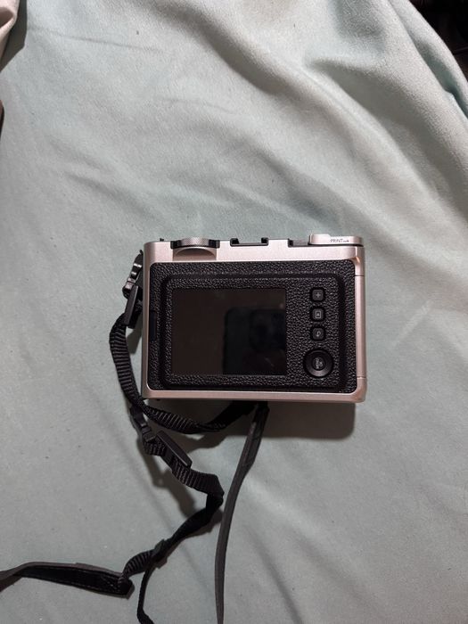 Фотоапарат миттєвого друку Instax Mini Evo