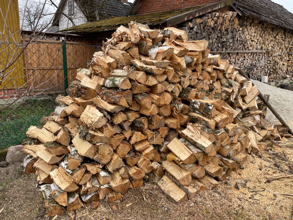 Sprzedam drewno opałowe .